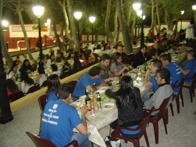 Cena al aire libre